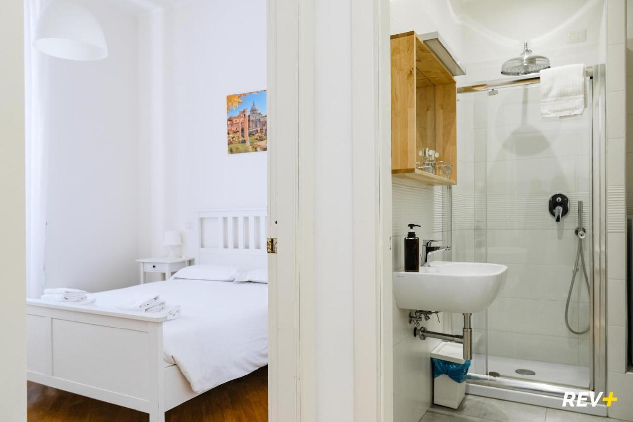 רומא Mecenate Apartment Colosseum מראה חיצוני תמונה