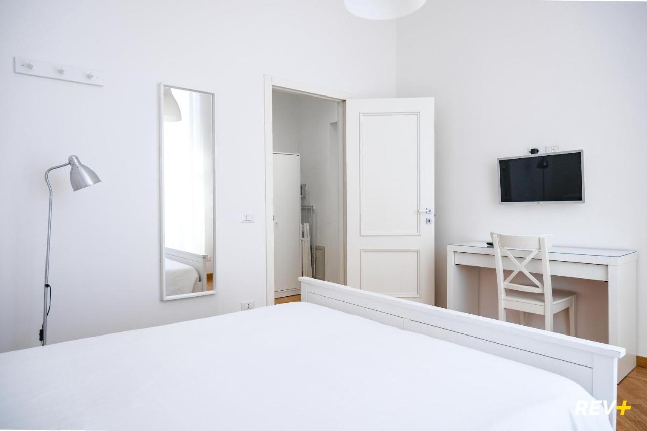 רומא Mecenate Apartment Colosseum מראה חיצוני תמונה